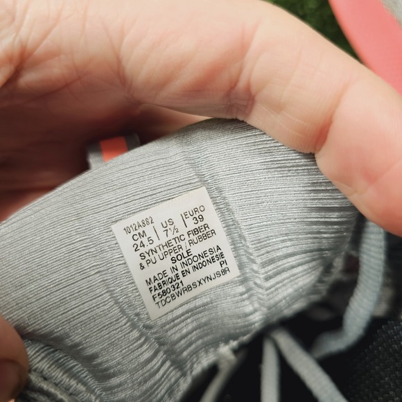 Asics  Gel Nimbus Lite 2 Light Grey Pink Athletic‎ Running Sneakers Womens 7.5 - Picture 10 of 10